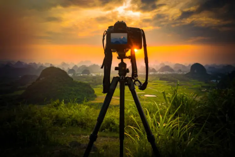 5 Penyebab Tripod Kamera Kamu Cepat Longgar dan Tidak Stabil