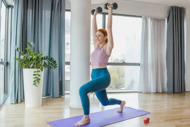 Ide Program Latihan 7 Hari Menggunakan Dumbbell Set untuk Pemula