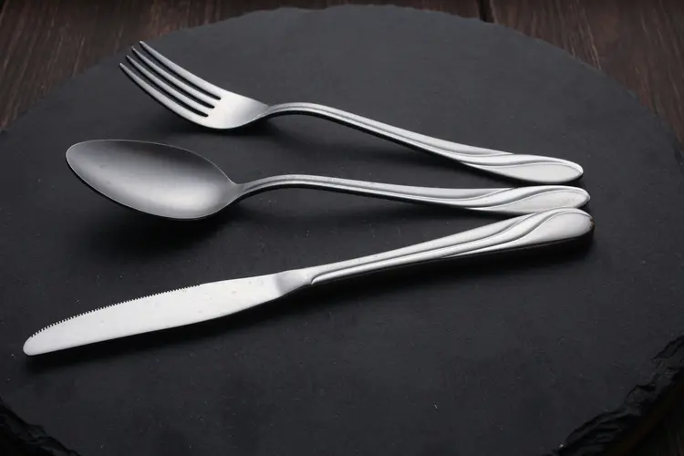 Jangan Salah Pilih! Kenapa Cutlery Stainless Steel Pilihan Terbaik?