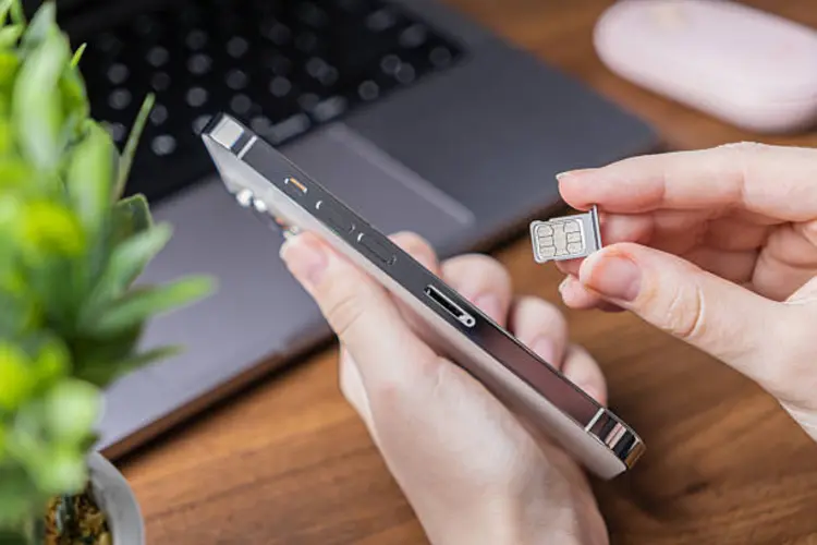 Jaman Serba Internet, Masih Perlukah Pulsa Untuk Kegiatan Sehari-hari?