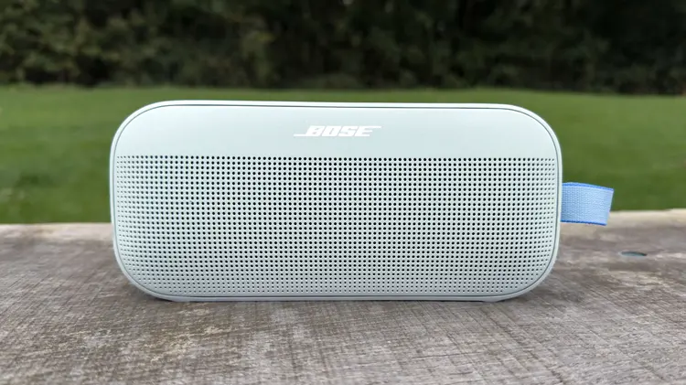 Deep Dive Bose SoundLink Flex Gen 2, Membedah Kualitas Audio dan Fitur Baru Shortcut Button
