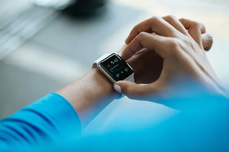 Layar Apple Watch Kamu Bikin Iri! Tapi Jangan Sampai Goresan Merusak Tampilan Mewahnya