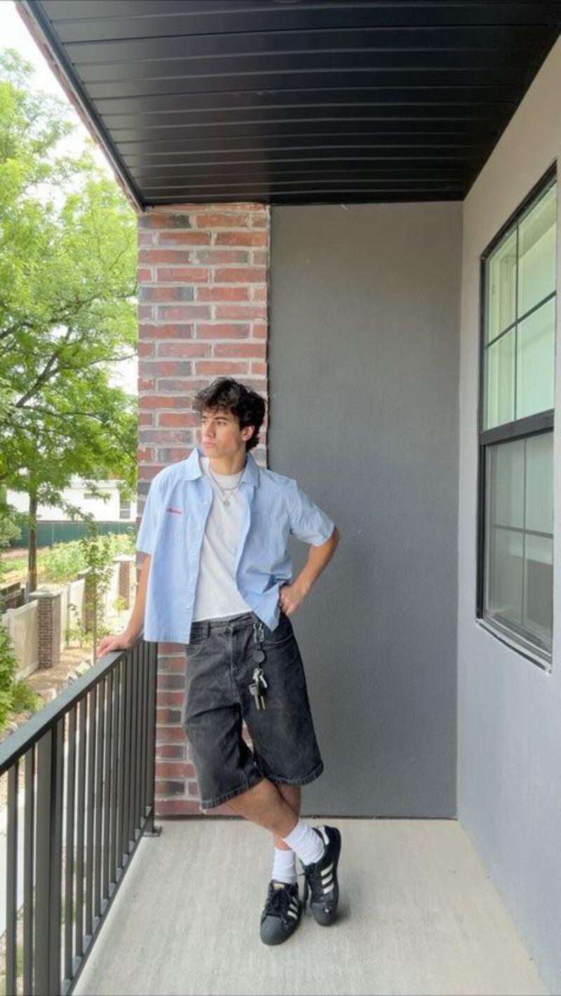 Boxy Fit Shirt Men