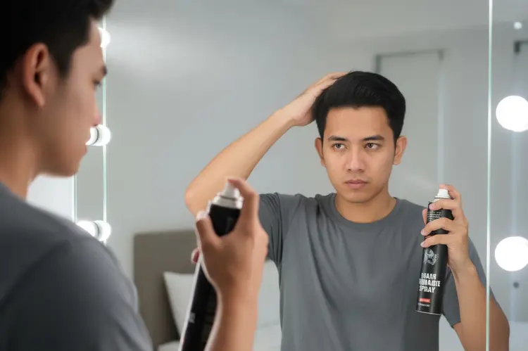 Lupakan Tangan Berminyak! Spray Pomade Buat Hairstyling Lebih Praktis dan Cepat