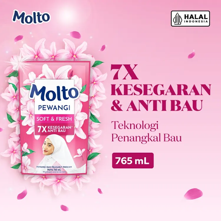 Molto Pewangi Pakaian Soft & Fresh 7x Kesegaran & Anti Bau 765 mL