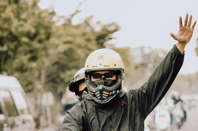 Motor Boleh Biasa, Image Harus Juara! Kenapa Helm Cakil Retro Beri Karakter Kuat