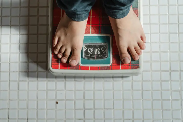 Susah Gemuk? Ini Cara Menambah Berat Badan yang Efektif untuk Pria & Wanita
