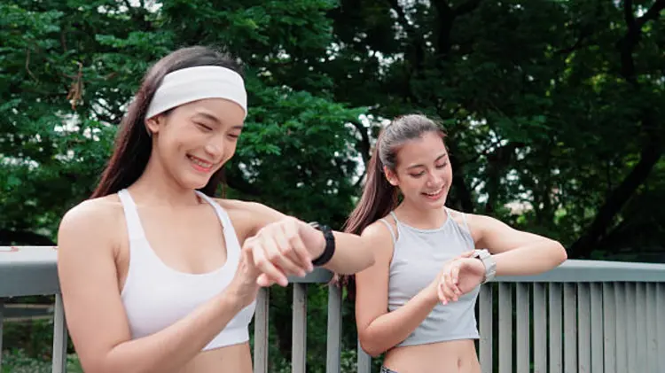 5 Tips Pilih Smartwatch Murah tapi Fitur Lengkap yang Cocok Buat Olahraga Harian