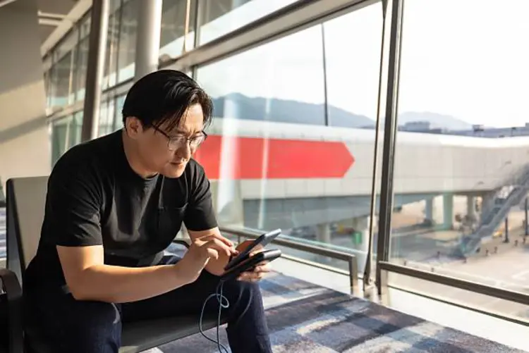 3 Kesalahan Umum Penggunaan Powerbank Saat di Transportasi Umum