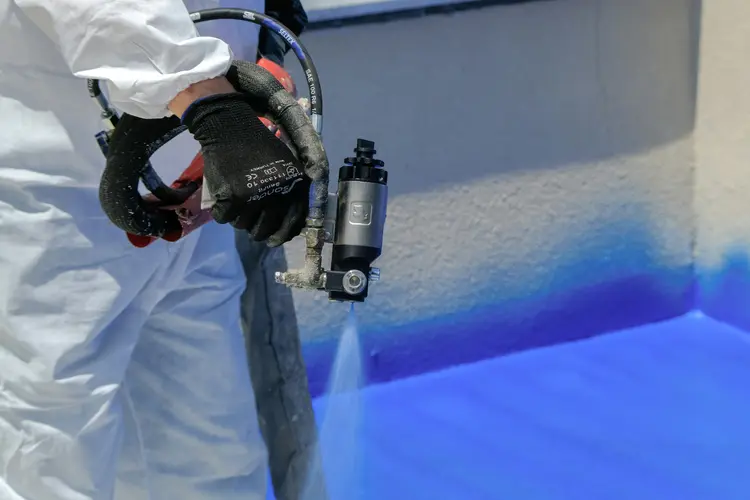 Bosan Hasil Kuas Bergaris? Ini Rahasia Spray Gun Bikin Proyekmu Mulus Sempurna