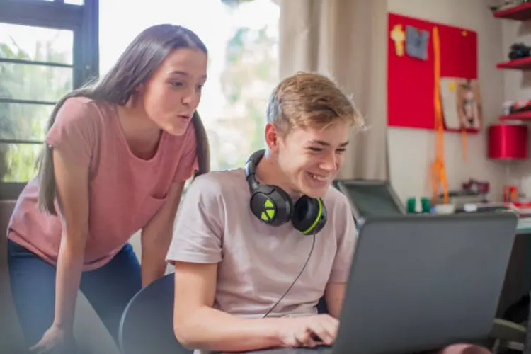 Punya Laptop Baru? Pastikan Kamu Punya 5 Barang Ini
