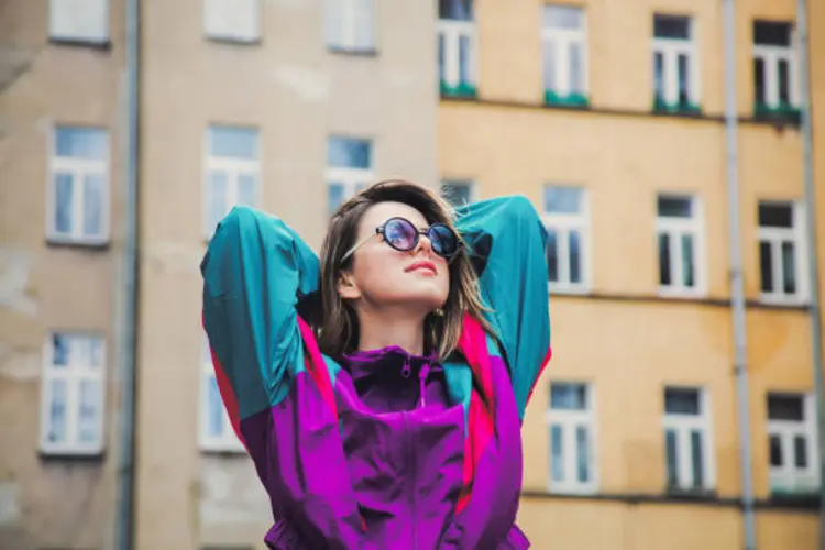 Gaya Jaket Model Vintage yang Kembali Tren di Dunia Fashion Modern