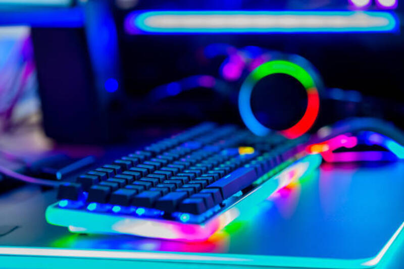 mouse dan keyboard esport rgb - gaming keyboard potret stok, foto, & gambar bebas royalti