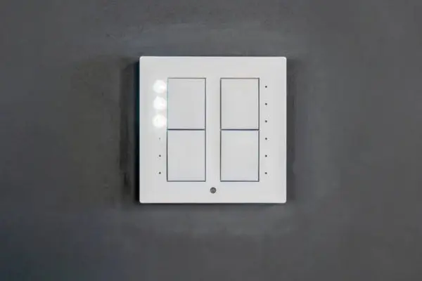 Apa Itu Smart Wall Switch? Kenali Teknologi Sakelar Pintar untuk Rumah Lebih Modern!