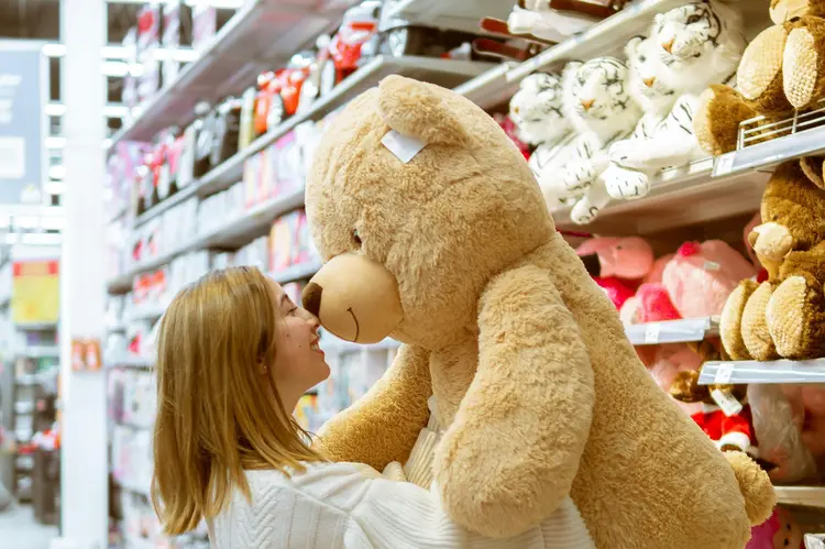 Mengapa Boneka Beruang Masih Jadi Terapi Terbaik untuk Stres Dewasa?