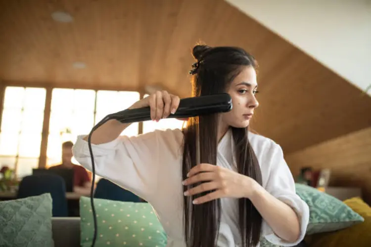 Suhu Ideal Catokan Rambut untuk Rambut Tipis, Tebal, dan Keriting Biar Styling Makin Aman dan Kece