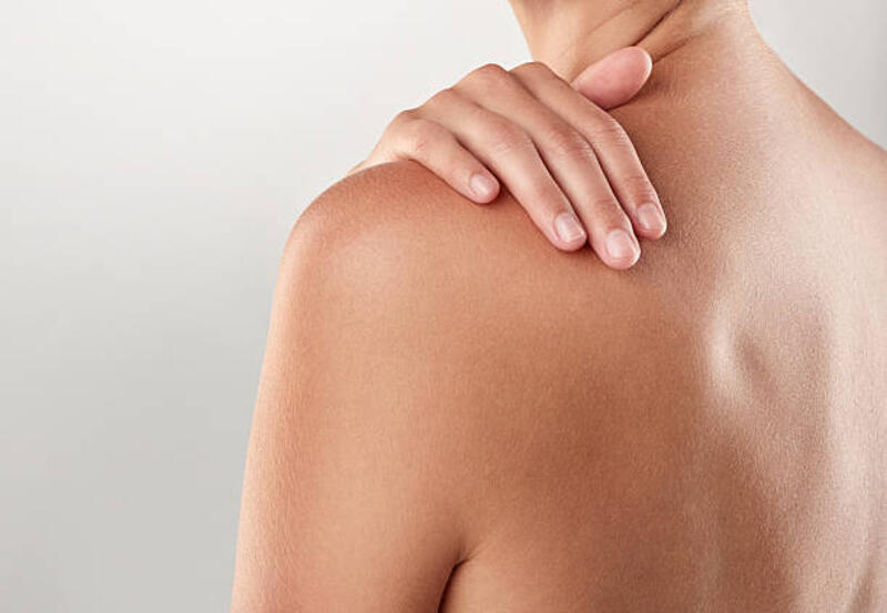 kelembutan seluruh tubuh - body skin potret stok, foto, & gambar bebas royalti