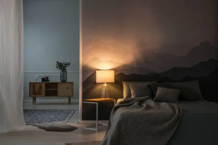 Cara Menata Lampu Tidur Agar Kamar Terasa Hangat dan Estetik, Tidur Juga Jadi Nyenyak!
