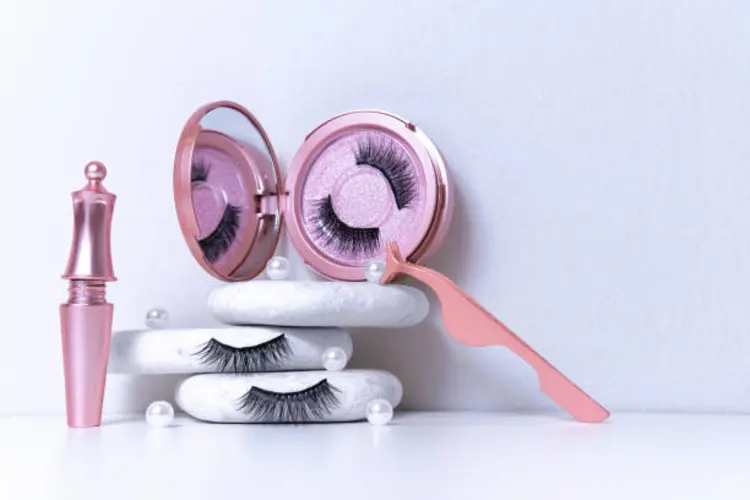 Apakah Aman Pakai Bulu Mata Magnetik? Simak Penjelasannya