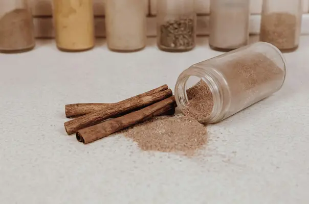 Kayu Manis Nggak Cuma Buat Kue, Tapi Juga Bikin Badan Lebih Sehat