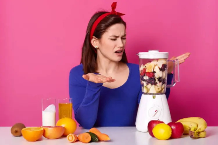 Pernah Salah Pakai Blender? Ini 5 Kesalahan Umum yang Sering Terjadi dan Cara Menghindarinya!
