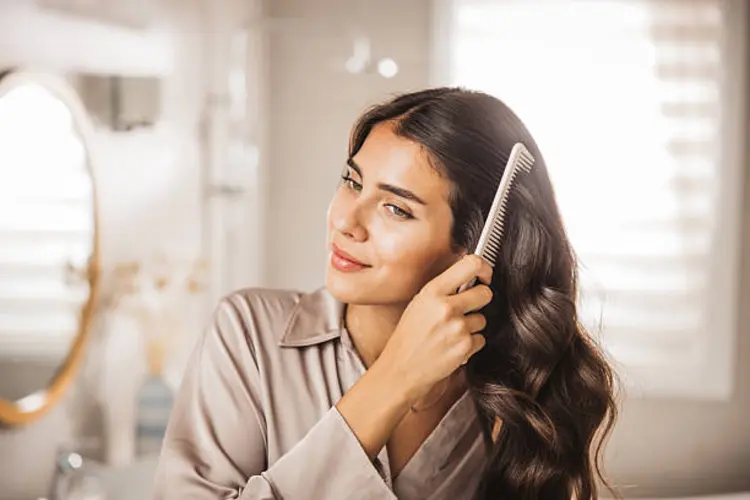 5 Barang Wajib Biar Hair Care Routine Kamu Nggak Ribet dan Hasilnya Makin Maksimal!