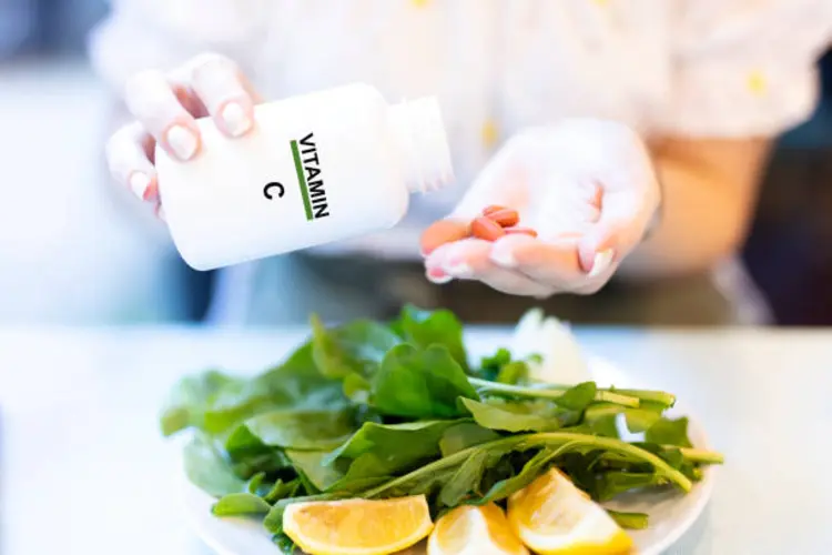 10 Manfaat Mengonsumsi Vitamin C untuk Tubuh yang Perlu Kamu Tahu