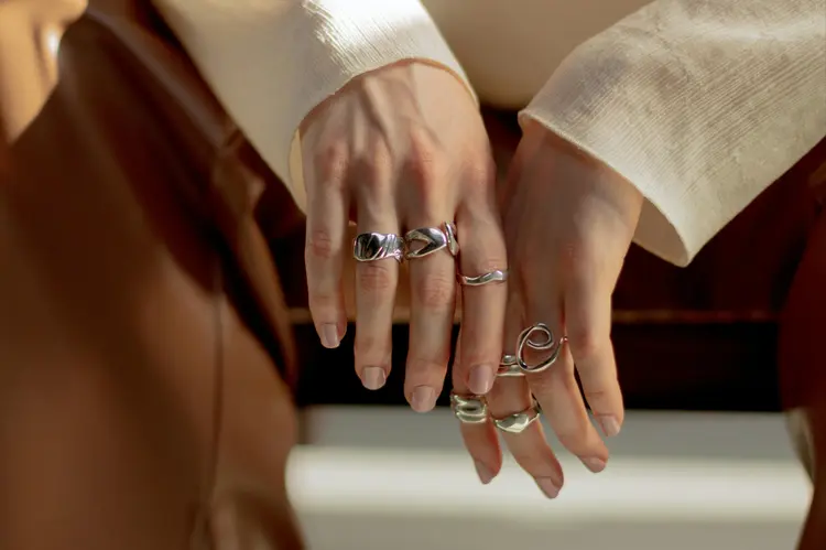 Ganti Vibe Harianmu! Pilih Cincin Aksesoris Sesuai Gaya Keseharian