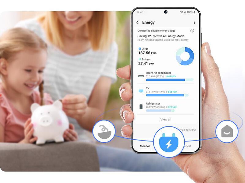 A person is using the SmartThings Energy and checks the energy usage.