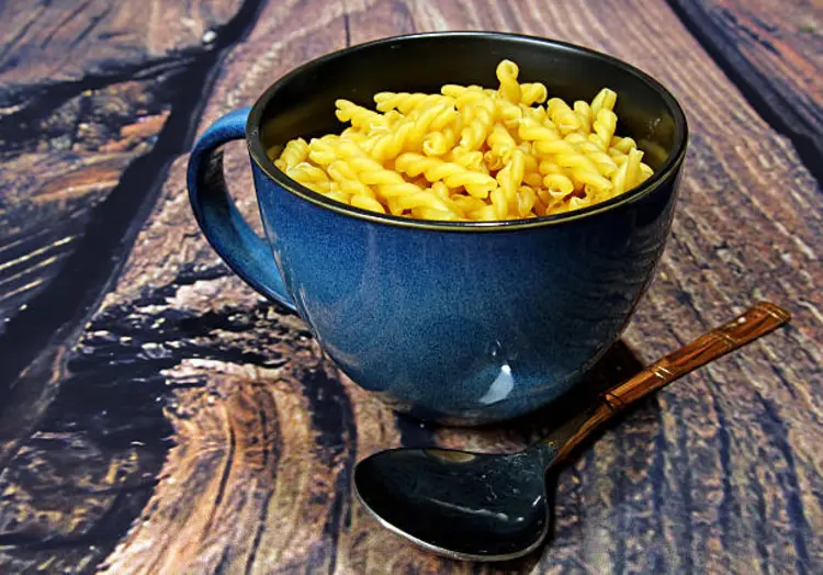 Nggak Pakai Ribet, Nggak Pakai Kompor! Resep Mac and Cheese 5 Menit di Microwave!