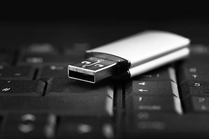 stik usb - flashdisk eject potret stok, foto, & gambar bebas royalti