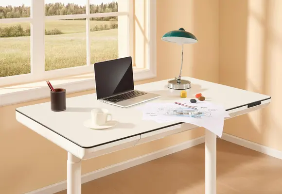 Punggung Pegal Minggir! Ini Rahasia Adjustable Desk Bikin Kerja Anti Nyeri