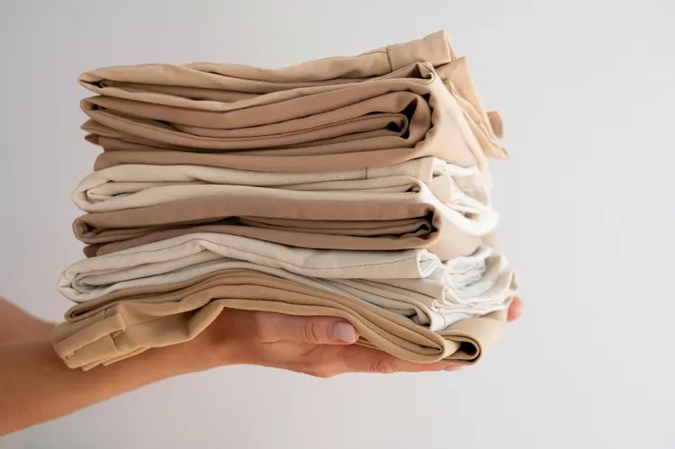 Kenali Perbedaan Bahan Katun, Linen, dan Rayon untuk Pakaian Sehari-hari