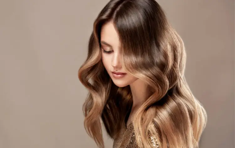 Styling Rambut Cetar Tanpa ke Salon? Bisa Banget, Ini Rahasianya Biar Tampil On Point Setiap Hari!