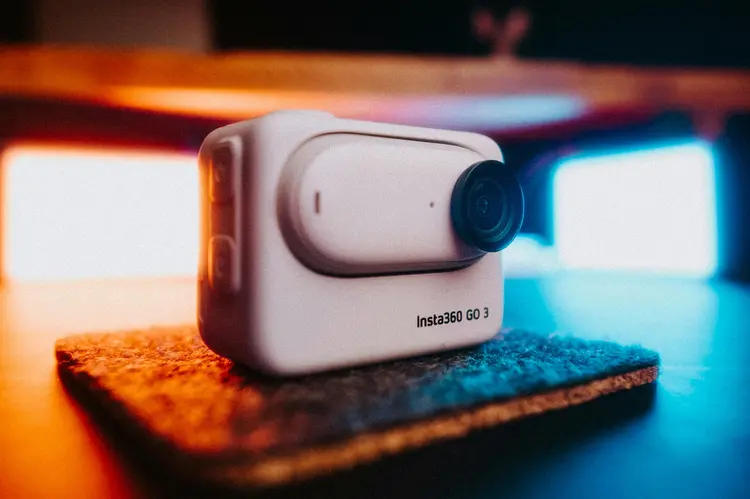 Bikin Konten Tanpa Ribet? Coba Kenalan sama Insta360 GO 3S, Dijamin Ketagihan!