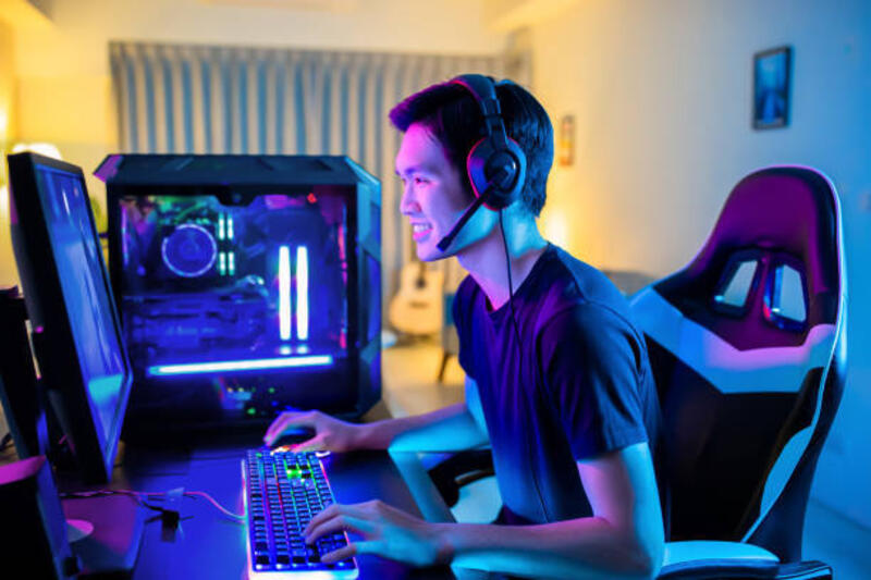 game bermain gamer olahraga cyber - pc gamers potret stok, foto, & gambar bebas royalti