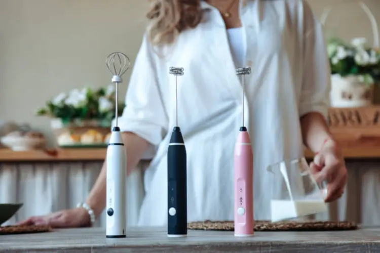 Mixer Kue Mini Portable, Inovasi Canggih nan Praktis untuk Dapur Kecil