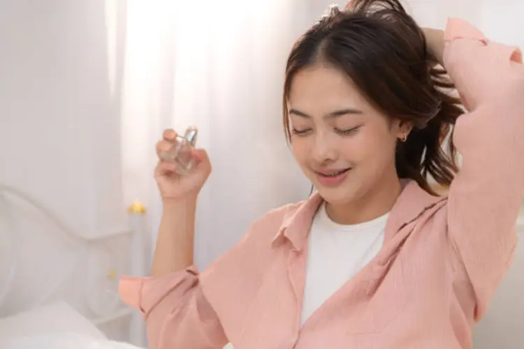 Punya Pakaian Beda? Pakai Parfum yang Beda Juga!