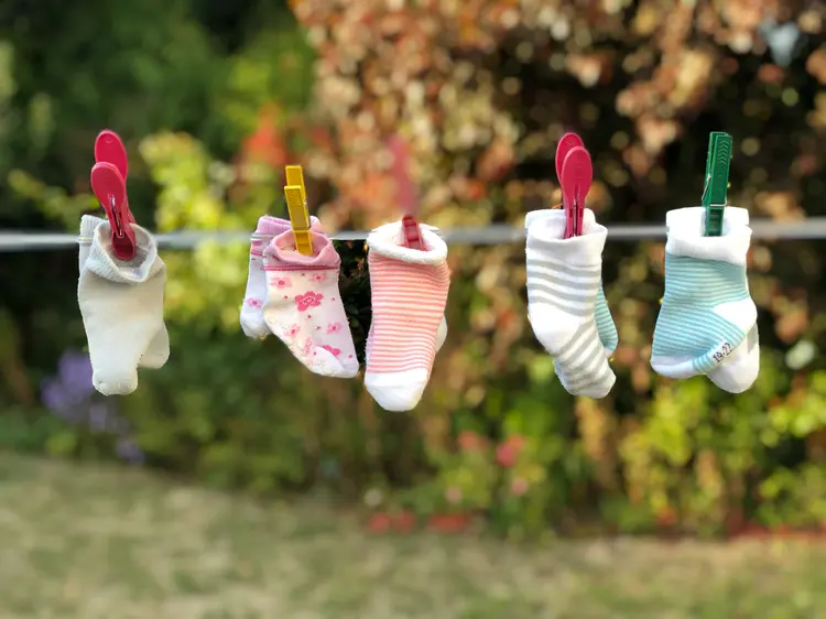 Catat Moms! Ini Tips Memilih Kaos Kaki Bayi Nyaman dan Aman untuk Si Kecil
