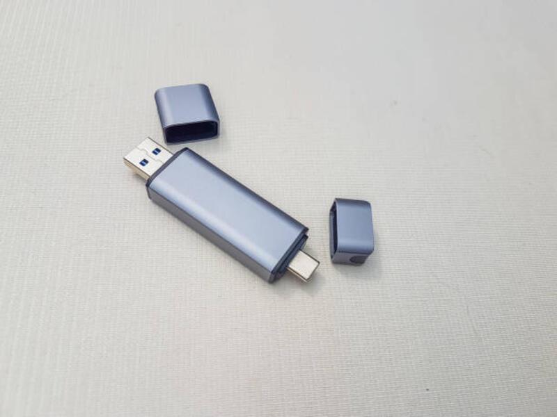 card-reader-otg-untuk-smartphone.jpg (612×459)