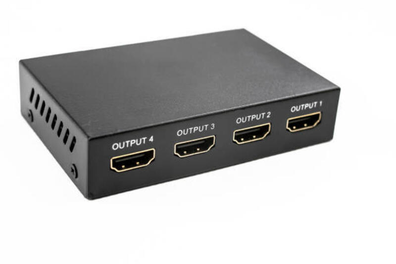 pemisah untuk sinyal hdmi untuk mengalikannya ke perangkat target - network splitter potret stok, foto, & gambar bebas royalti