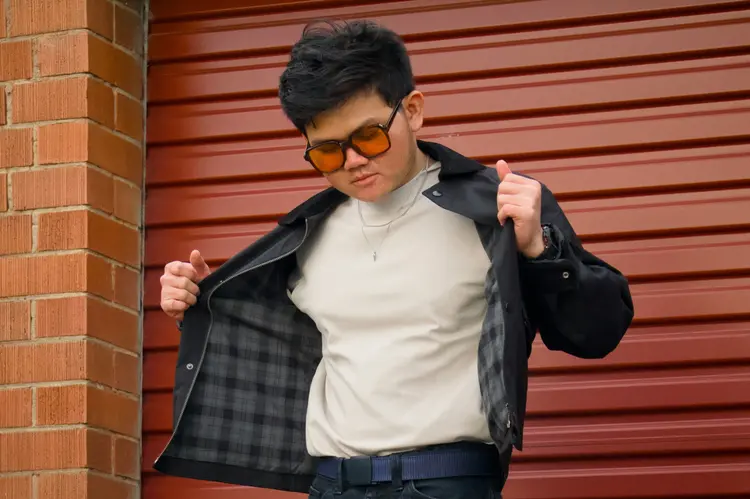 Cowok Stylish Wajib Punya Jaket Harrington, Ini Alasannya!
