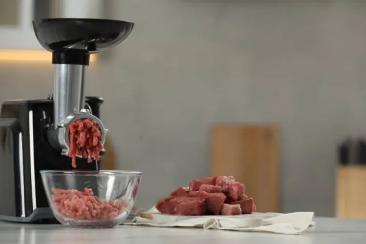 Daging Sering Seret Saat Digiling? Yuk, Coba Cara Ampuh Ini Biar Lancar Kayak di Chef Show!
