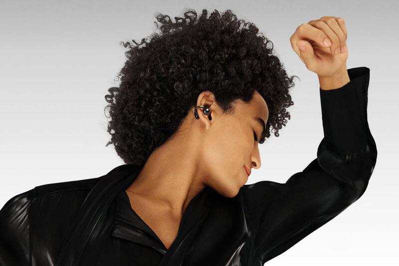 Huawei launches the FreeClip open-ear headphones with a unique C-shaped ear  hook design, supporting cross-device connectivity and audio sharing |  mashdigi - Technology, New Products, Interesting News, Trends