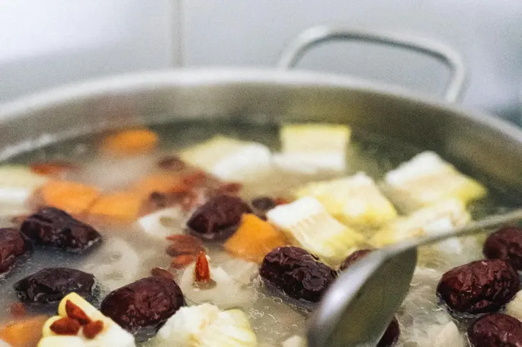 Anak Kost Wajib Punya! Panci Listrik Serbaguna Buat Masak Praktis