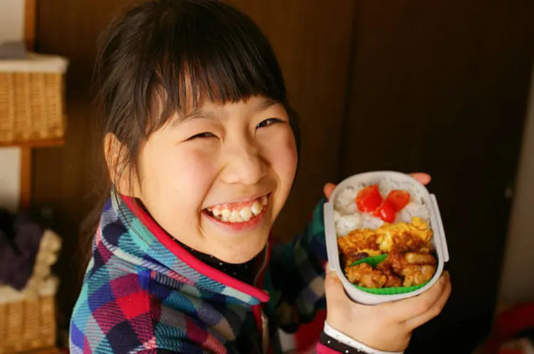 5 Variasi Nasi Bento yang Lezat Untuk Bekal Si Kecil