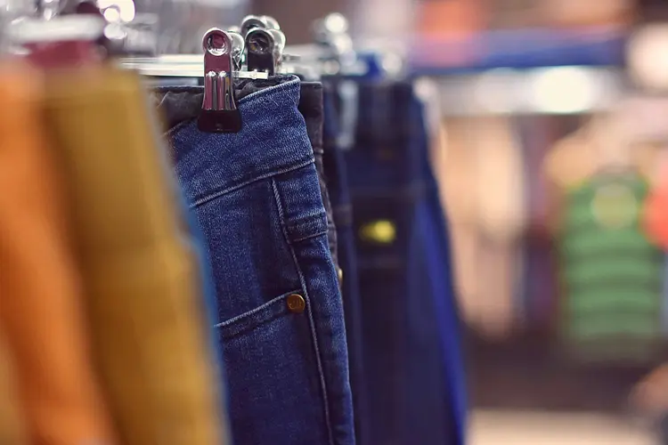 Baggy Jeans Wanita, Apakah Tren Celana Jeans Wanita Paling Nyaman Saat Ini?
