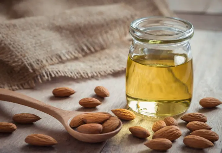 Manfaat Almond Oil untuk Kulit dan Cara Kerjanya yang Perlu Kamu Tahu