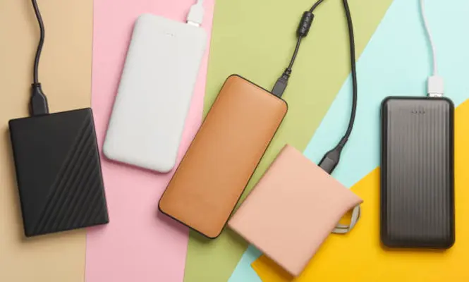 5 Alasan Power Bank Multifungsi Wajib Dimiliki Saat Traveling