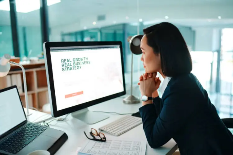 Monitor Mulai Bermasalah? Ini 7 Cara untuk Tahu Perlu Ganti